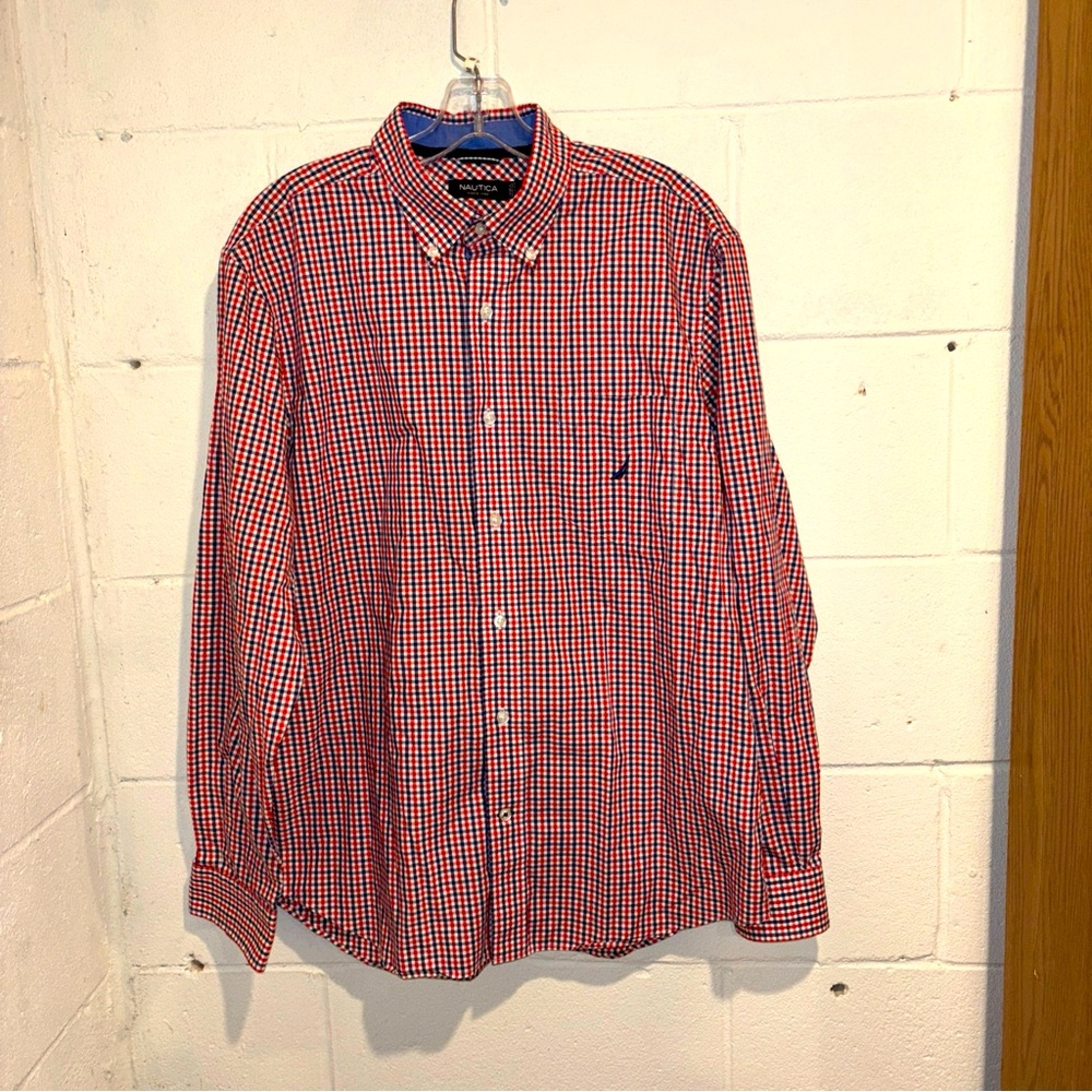 Nautica men’s slim fit button down shirt red blue check